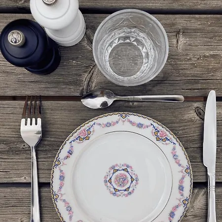 Joy Tiny House Perche Luxusní stan Madeleine